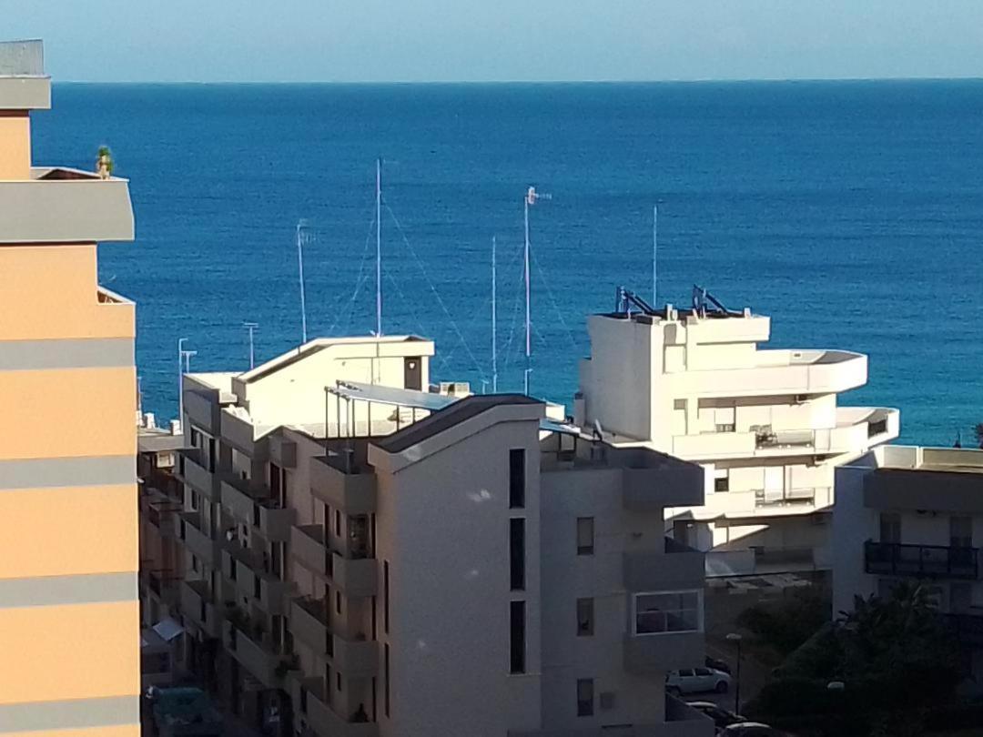 Blu Monopoli Apartment Ngoại thất bức ảnh